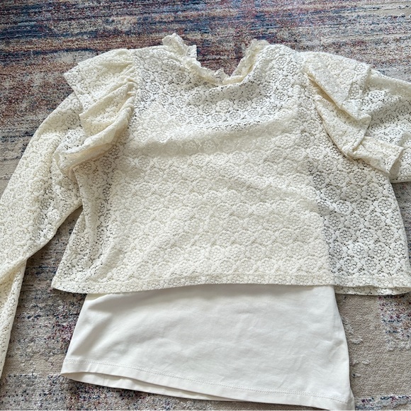 Zara lace top size medium cream color - Picture 10 of 17